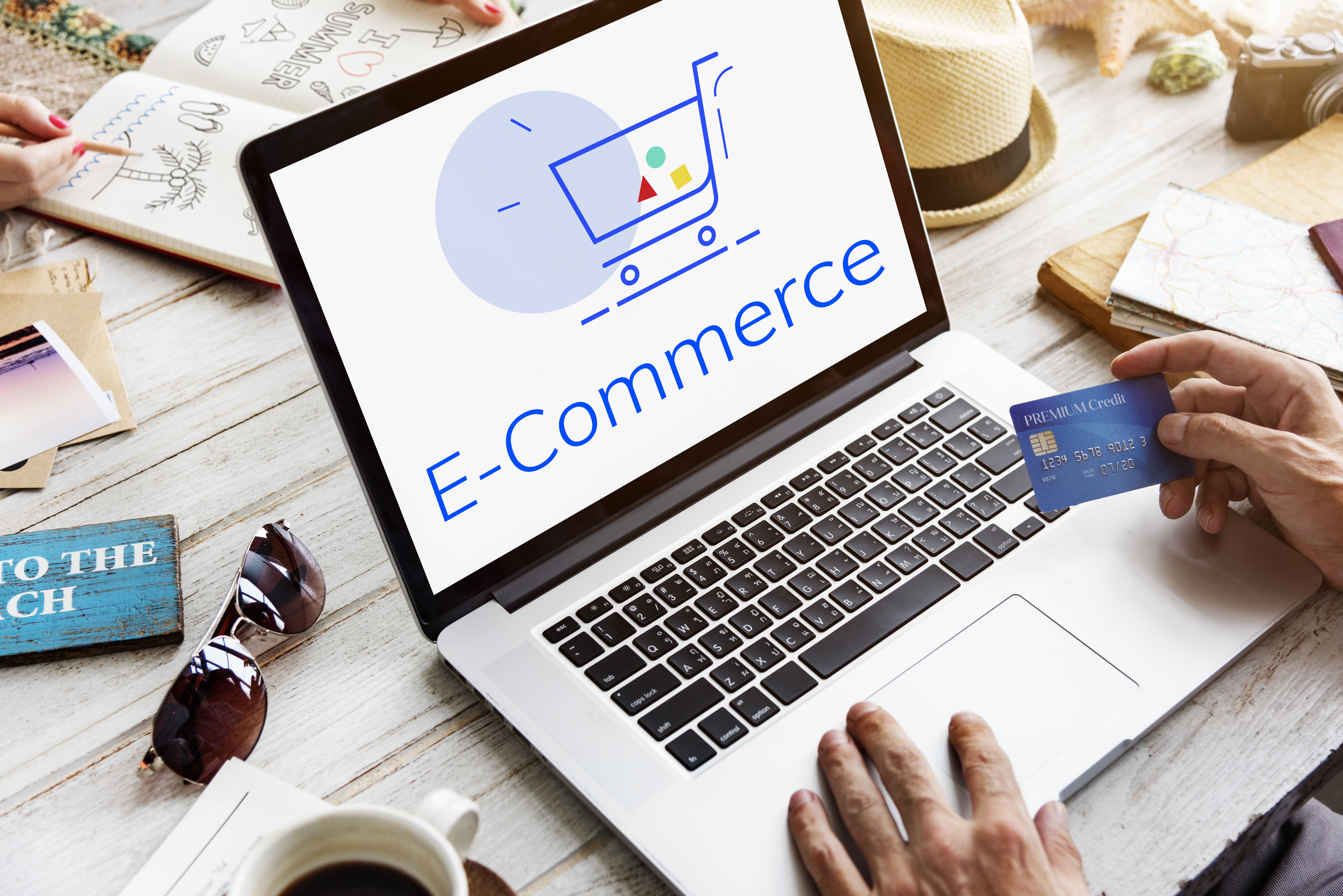 Benefits and drawbacks of starting an ecommerce business